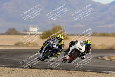 media/Dec-17-2022-SoCal Trackdays (Sat) [[224abd9271]]/Turn 15 (155pm)/